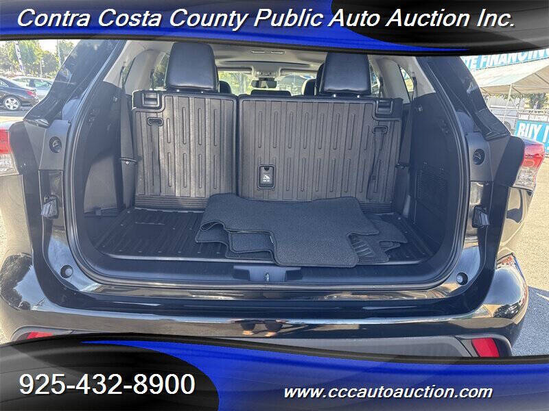 2021 Toyota Highlander XLE