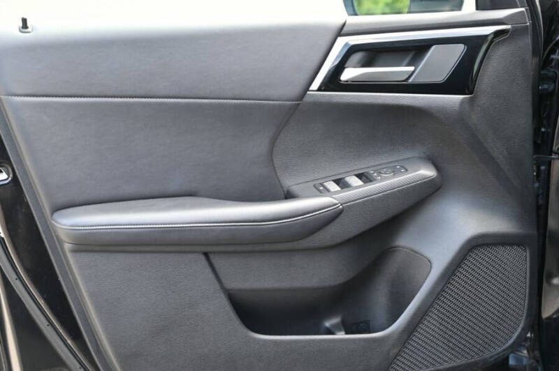 2023 Mitsubishi Outlander PHEV