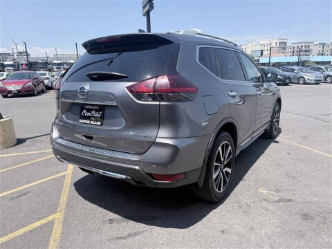 2020 Nissan Rogue SL