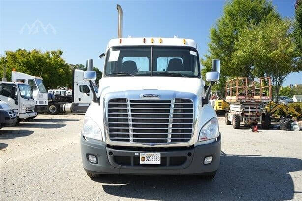 2015 Freightliner Cascadia