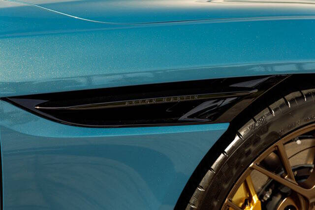 2026 Aston Martin DB12 Volante