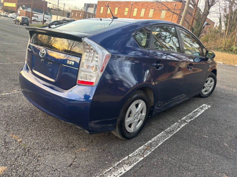 2011 Toyota Prius Two