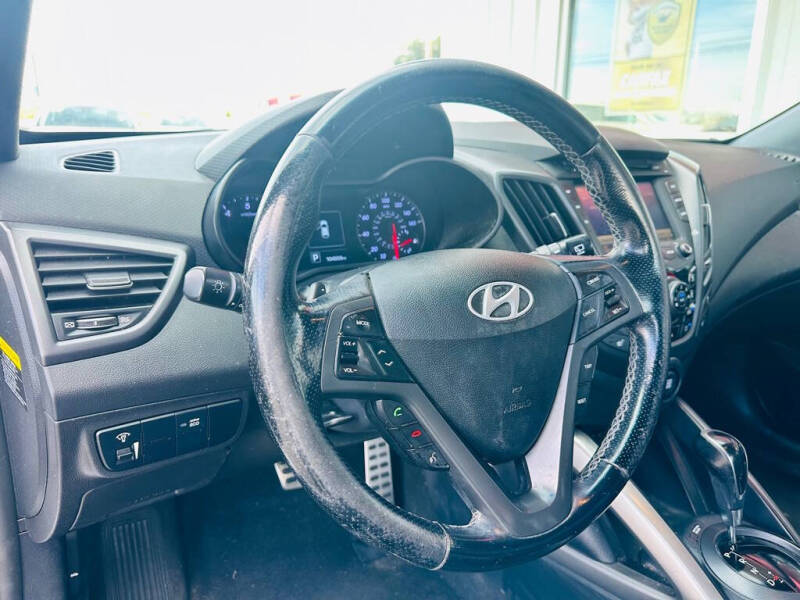 2016 Hyundai Veloster