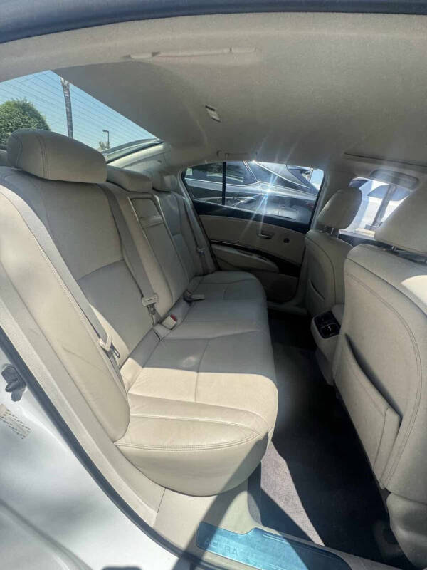 2015 Acura RLX w/Tech