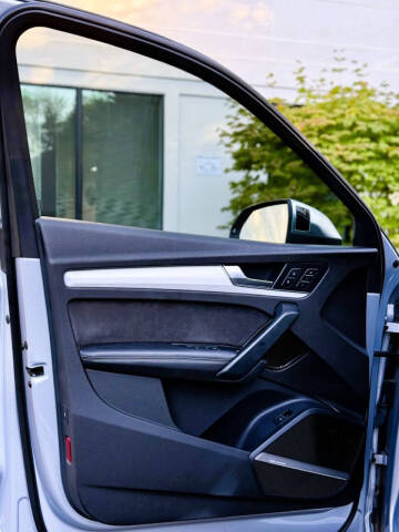 2018 Audi SQ5 3.0T quattro Premium Plus