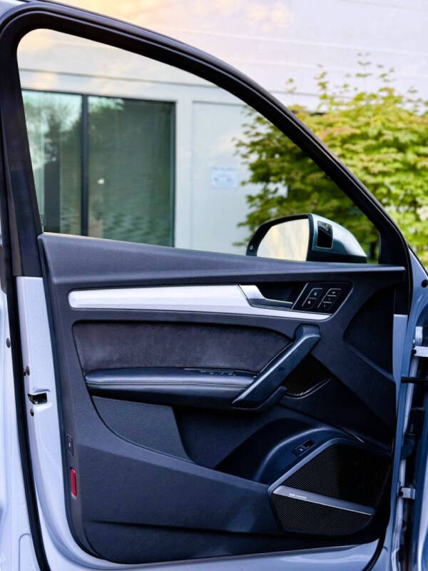 2018 Audi SQ5 3.0T quattro Premium Plus