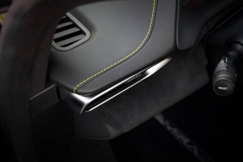 2025 Lotus Emira V6 Base