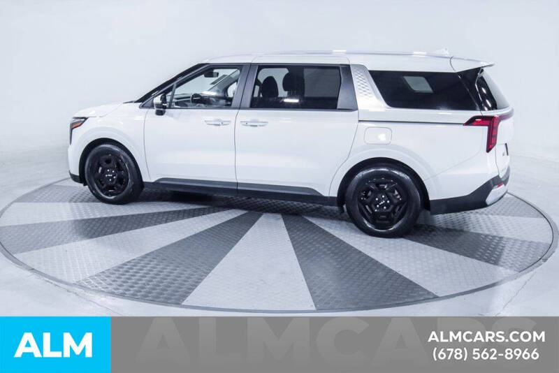 2025 Kia Carnival LXS