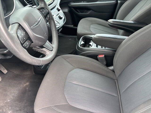 2023 Chrysler Pacifica Touring