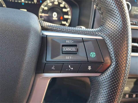 2024 Mitsubishi Outlander PHEV SE