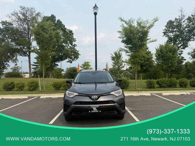 2017 Toyota RAV4 LE