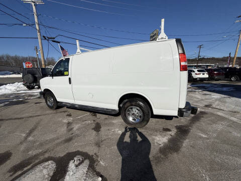 2016 GMC Savana 2500