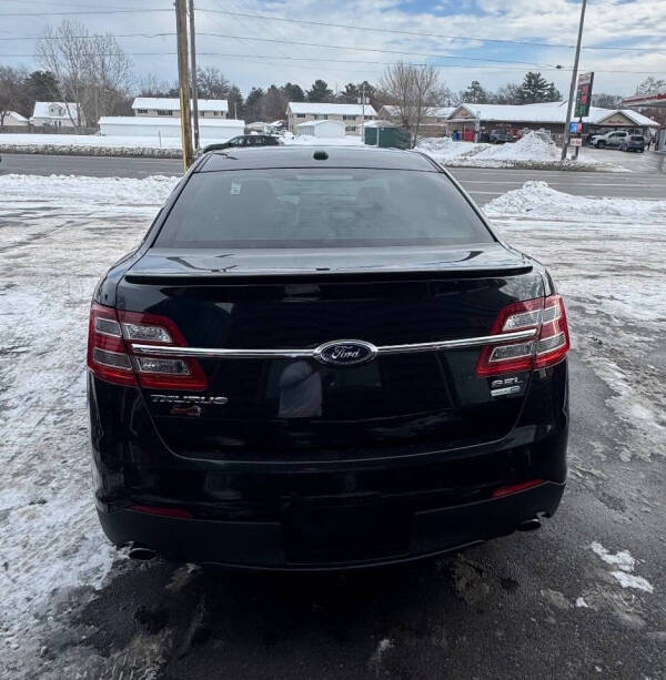 2014 Ford Taurus SEL