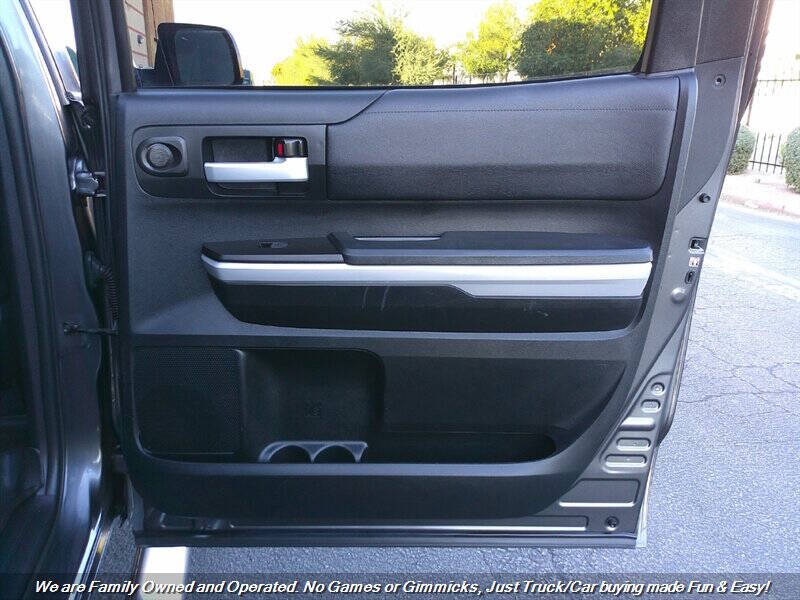 2018 Toyota Tundra SR5