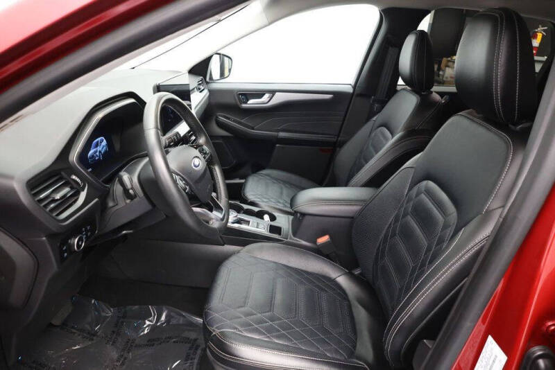 2023 Ford Escape Hybrid Platinum