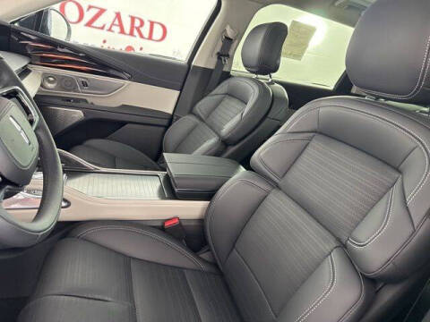 2025 Lincoln Nautilus Reserve