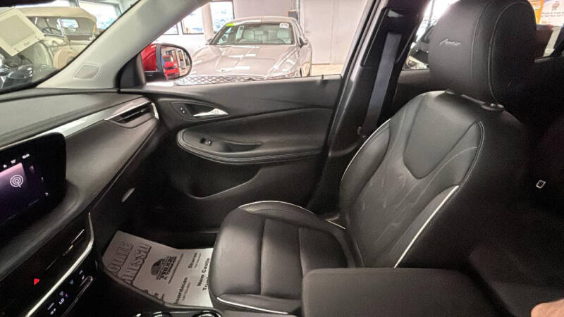 2024 Buick Encore GX Avenir