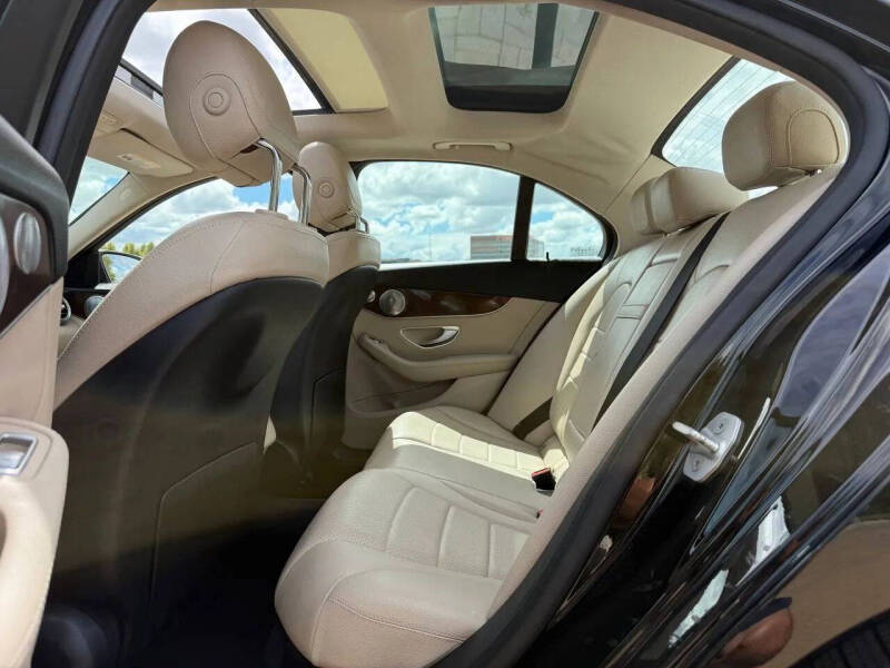 2016 Mercedes-Benz C-Class