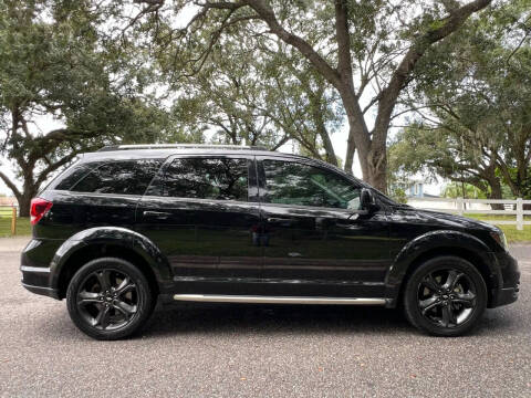 2019 Dodge Journey Crossroad