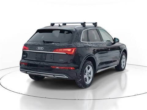 2023 Audi Q5 quattro Premium 40 TFSI