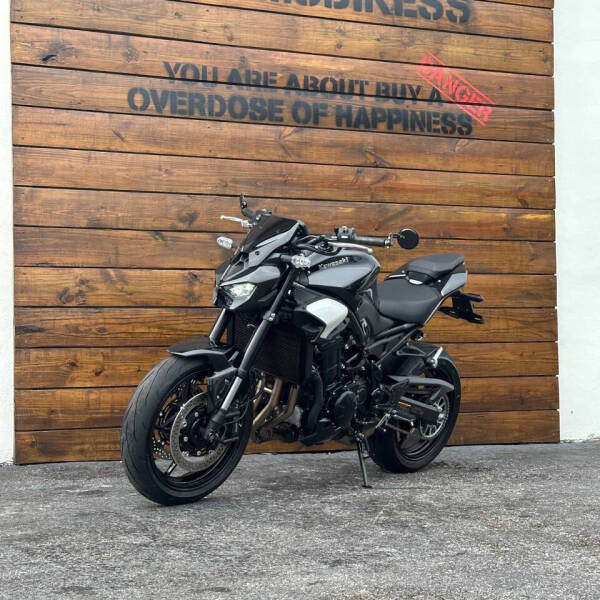2025 Kawasaki Z900 ABS