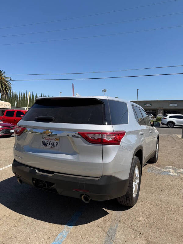 2021 Chevrolet Traverse LS