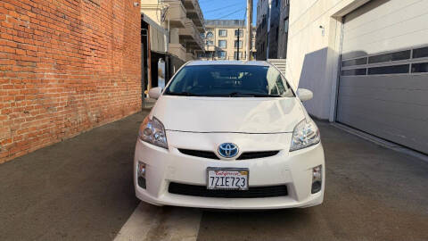 2010 Toyota Prius I
