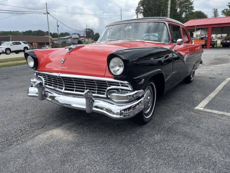 1956 Ford Fairlane
