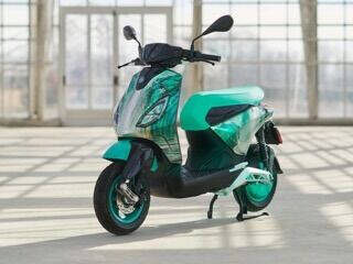 2023 Piaggio ELECTRIC 1 X