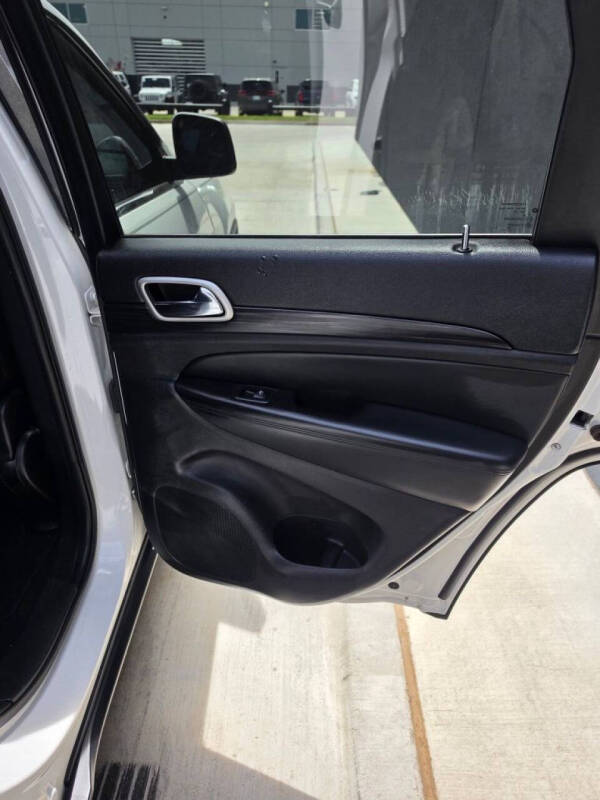 2021 Jeep Grand Cherokee Laredo E