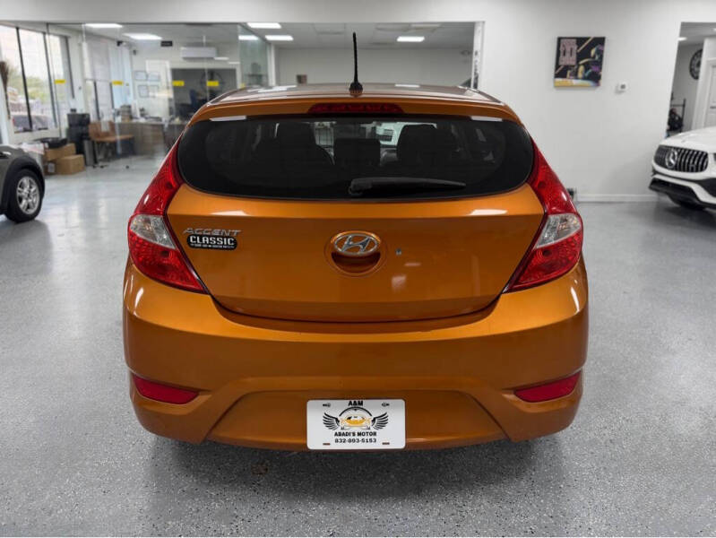 2016 Hyundai Accent SE