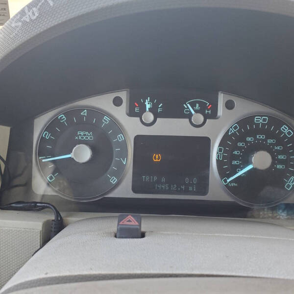 2010 Mercury Mariner Premier I4