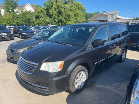 2012 Chrysler Town and Country for sale at Doug Dawson Motor Sales in Mount Sterling KY