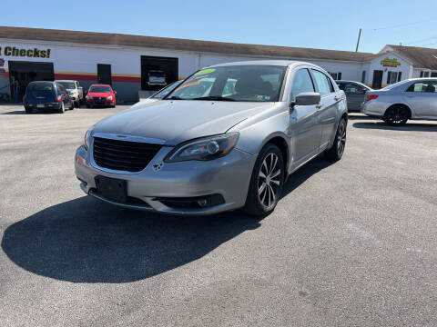 2013 Chrysler 200 for sale at Credit Connection Auto Sales Dover in Dover PA