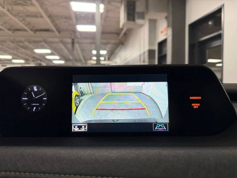 2022 Lexus UX 250h