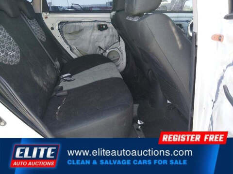 2010 Kia Soul +