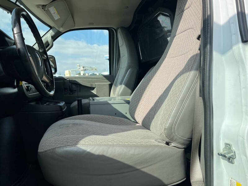 2018 Chevrolet Express 2500