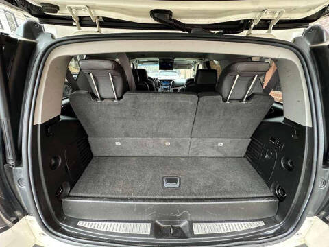 2015 Cadillac Escalade Luxury