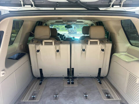 2011 Cadillac Escalade Premium