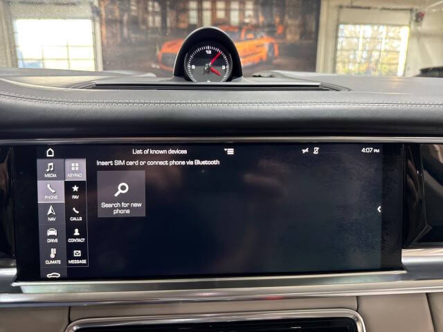 2017 Porsche Panamera