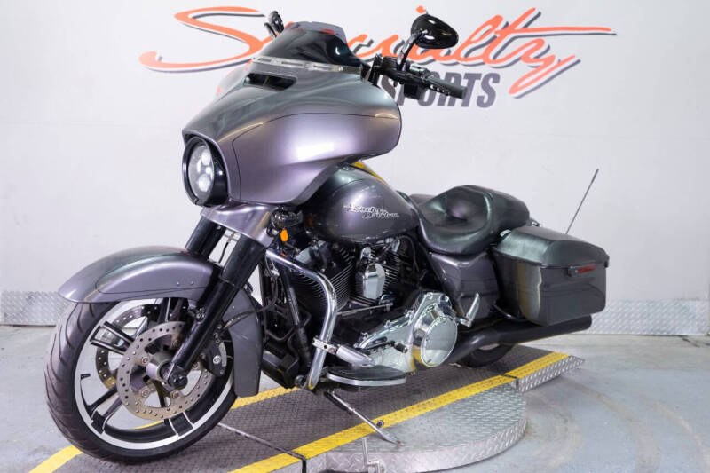 2014 Harley-Davidson Street Glide Special