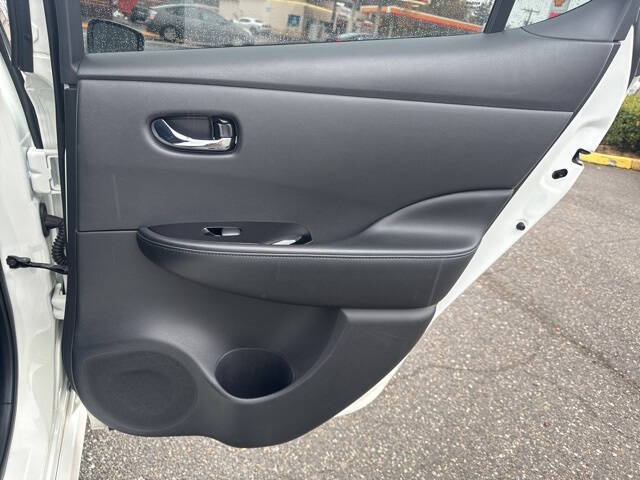 2020 Nissan LEAF SL PLUS