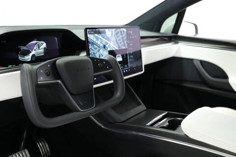 2022 Tesla Model X Plaid