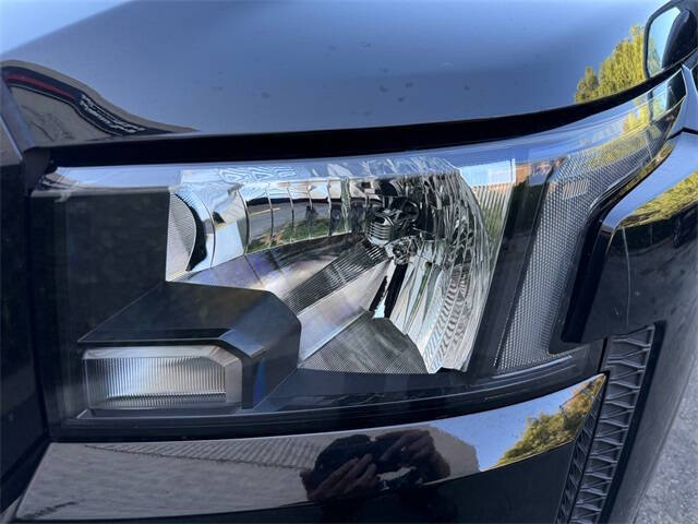 2022 Nissan Frontier SV