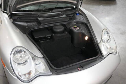 2004 Porsche 911 Carrera 4S