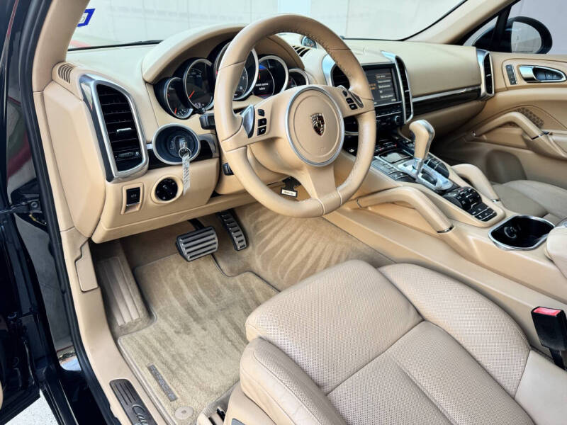 2012 Porsche Cayenne S