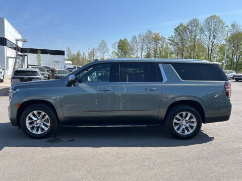 2023 Chevrolet Suburban Premier