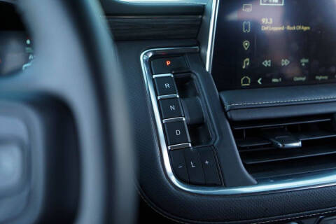 2024 GMC Yukon XL SLT