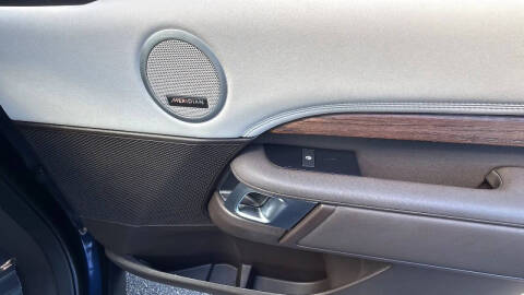 2017 Land Rover Discovery HSE