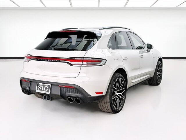 2023 Porsche Macan